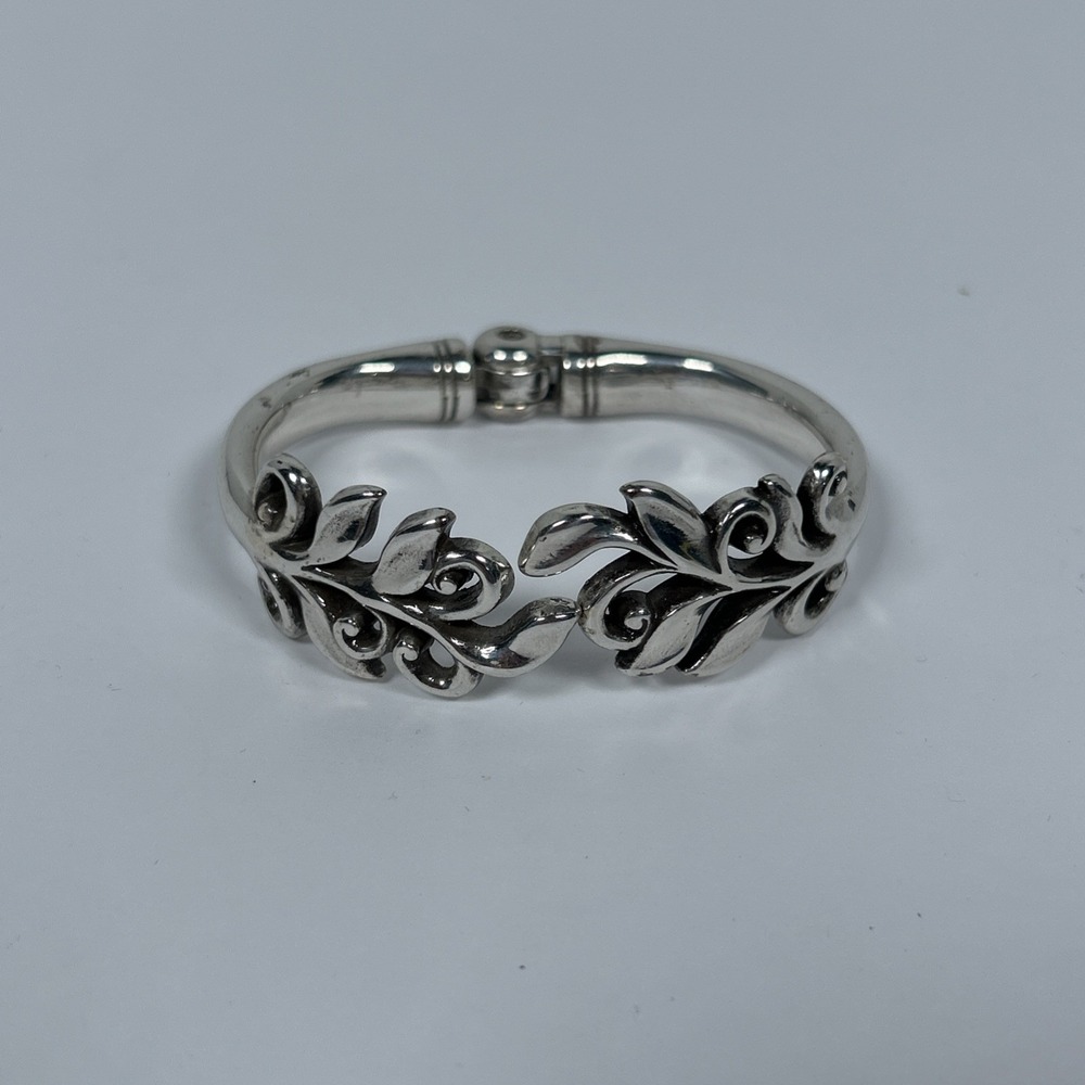 Retired Brighton Silver color Flora Design hinged bangle bracelet